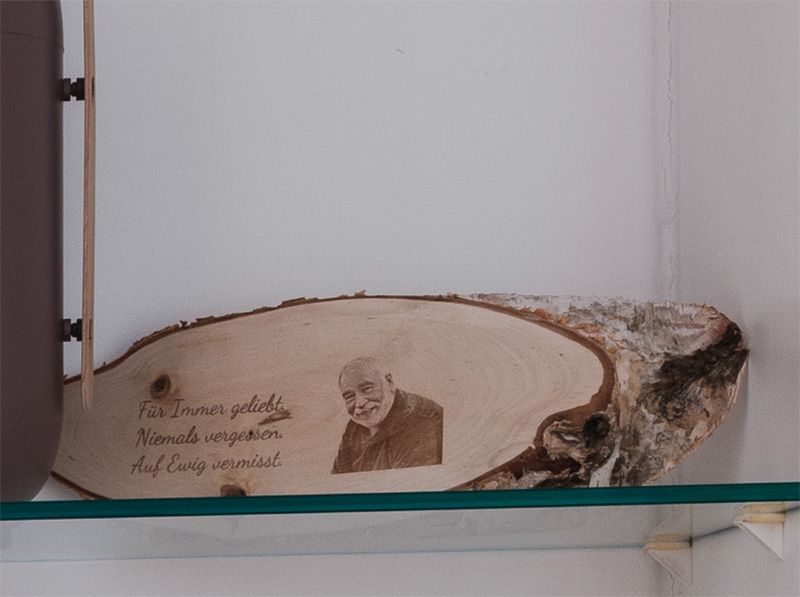 gravierte Holztafeln